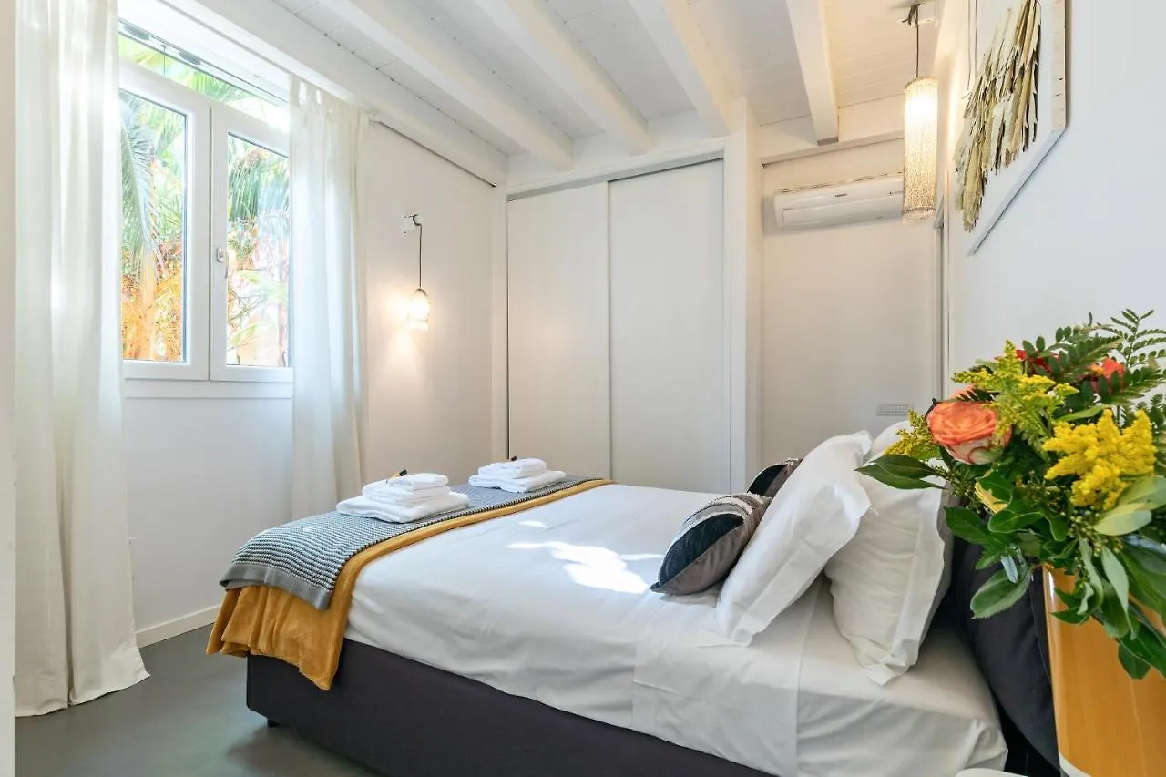 Rome As You Feel - Alibert Design Loft דירה