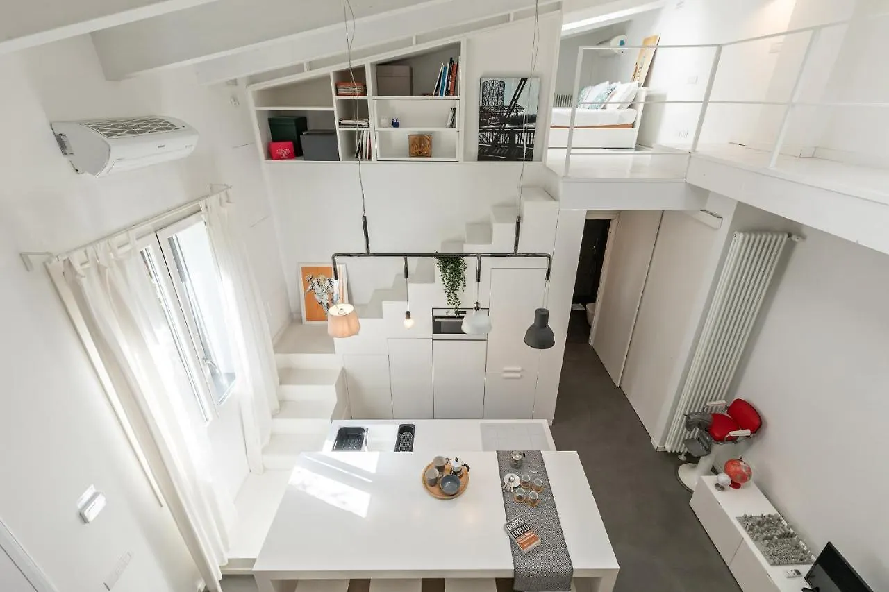 Rome As You Feel - Alibert Design Loft דירה
